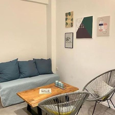 A Place 4U No10 - Garden-Level Getaway 2 Bedroom 2 Bathroom Apartment With Yard Atena Exterior foto